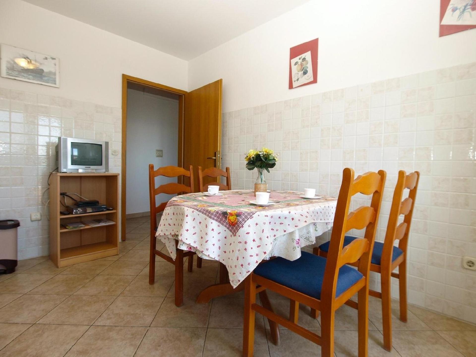 Apartman Fuer 4 Personen Ca 60 Qm In Pula, Istrien Istrische Riviera *